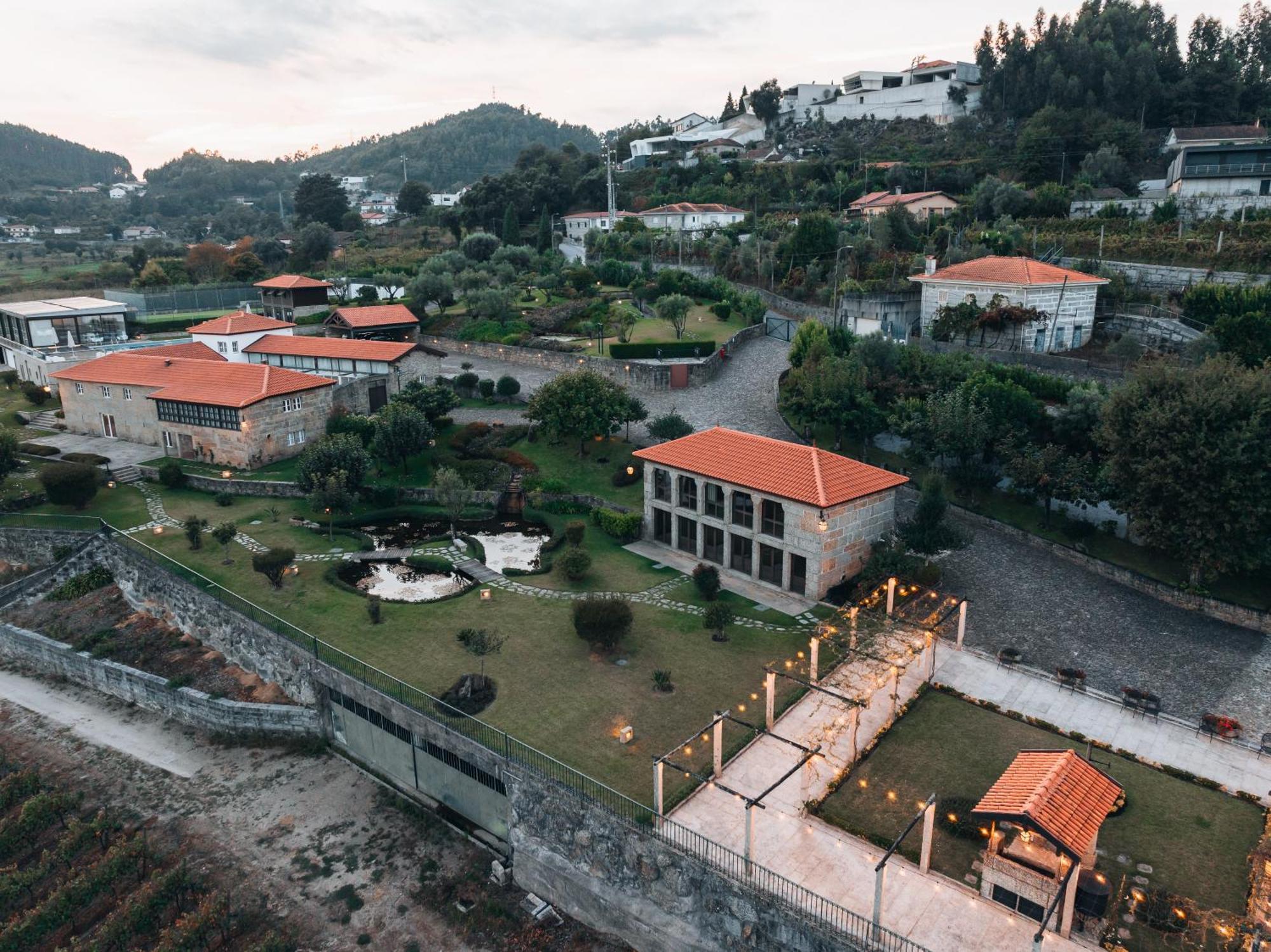 Quinta Da Eira Do Sol Villa Guimaraes Ngoại thất bức ảnh
