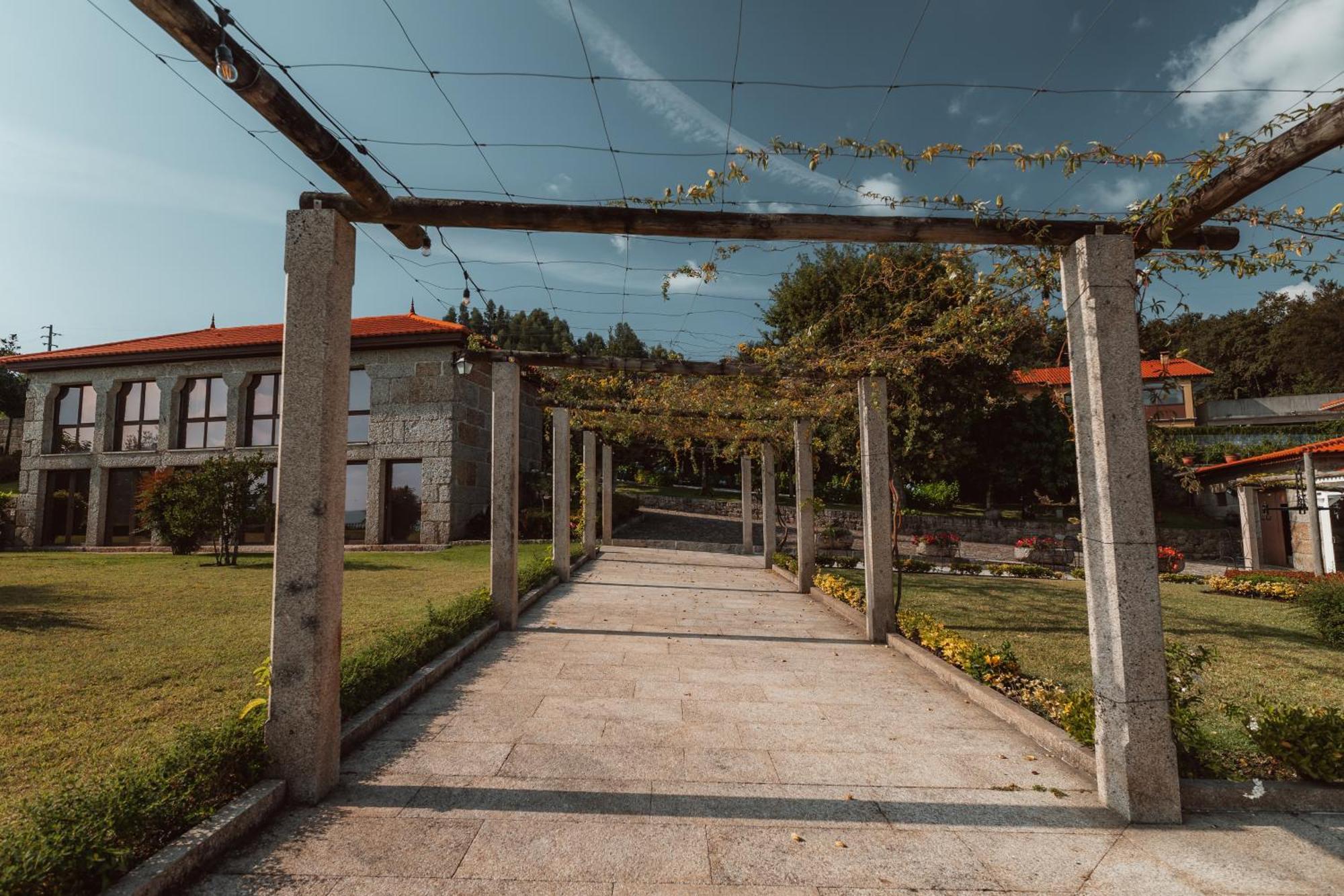 Quinta Da Eira Do Sol Villa Guimaraes Ngoại thất bức ảnh